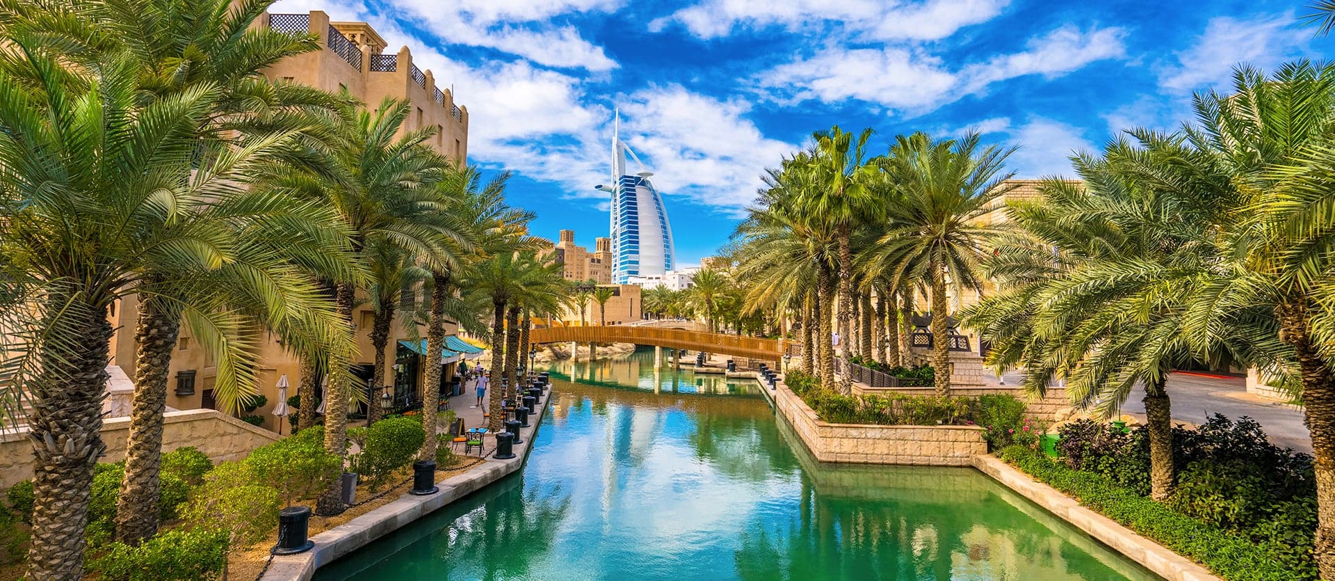 Desiertos y ciudades: de Dubái a Abu Dabi